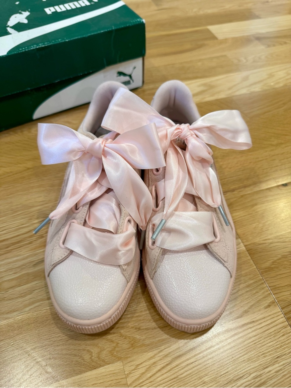 Puma Suede Heart Bubble Sneaker